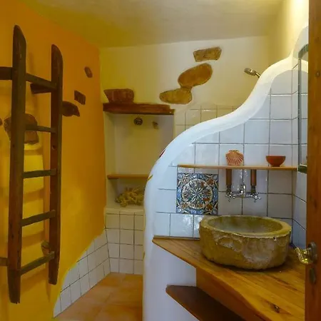 Séjour chez l'habitant Salmoura