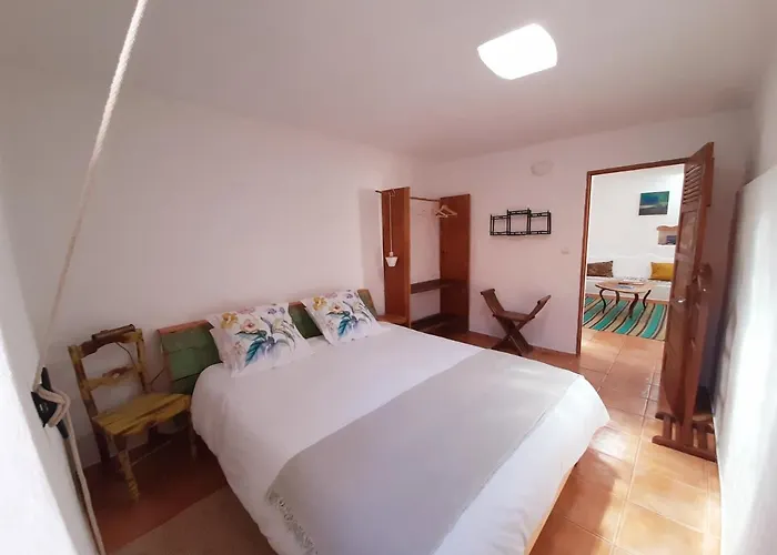 홈스테이 Salmoura *